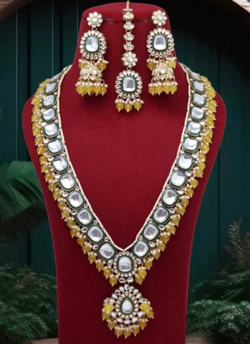 Yellow Festival Wear Kundan Necklace Set 383122