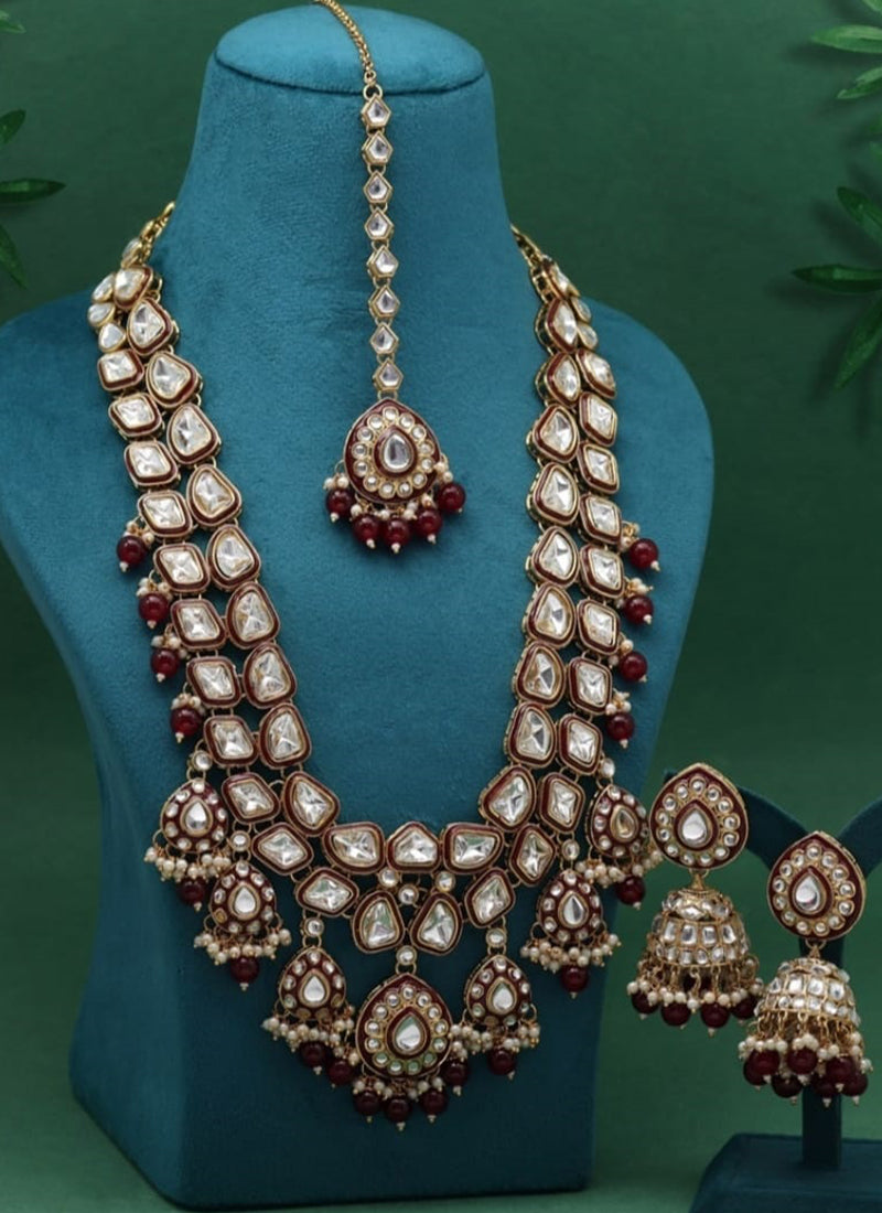 Red Festival Wear Kundan Necklace Set 383130