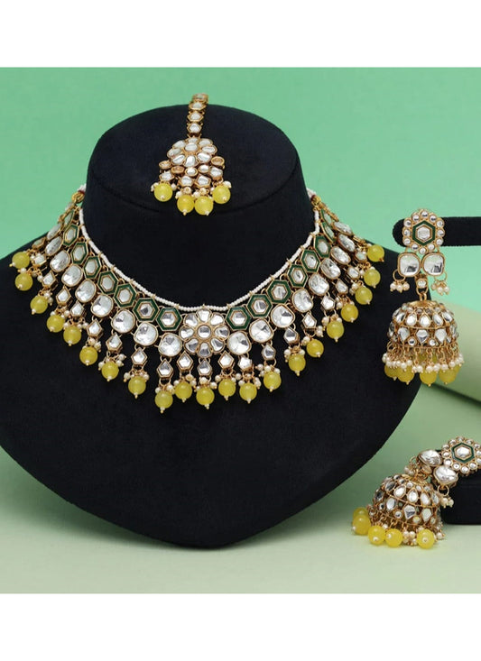 Yellow Festival Wear Kundan Necklace Set 383080