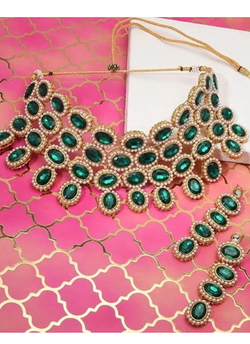 Dark Green Festival Wear Kundan Necklace Set 383085