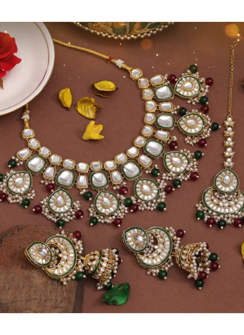 Multi Color Festival Wear Kundan Necklace Set 383092