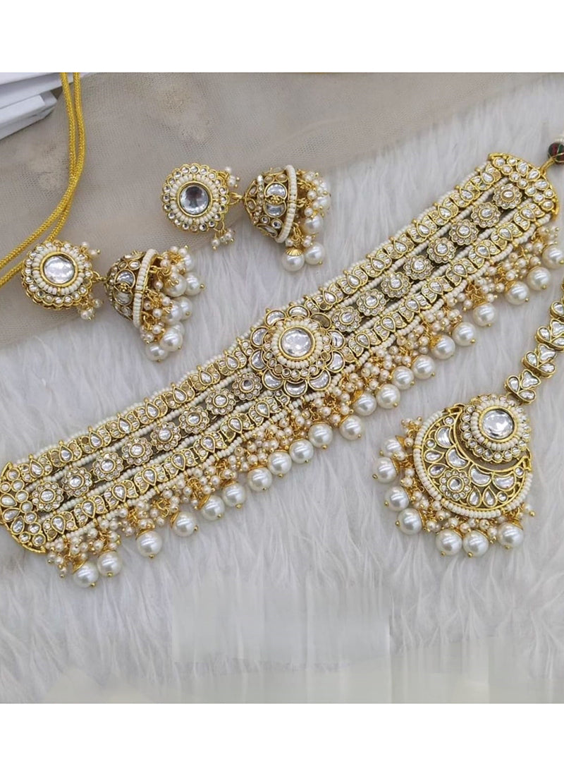 White Festival Wear Kundan Necklace Set 383099