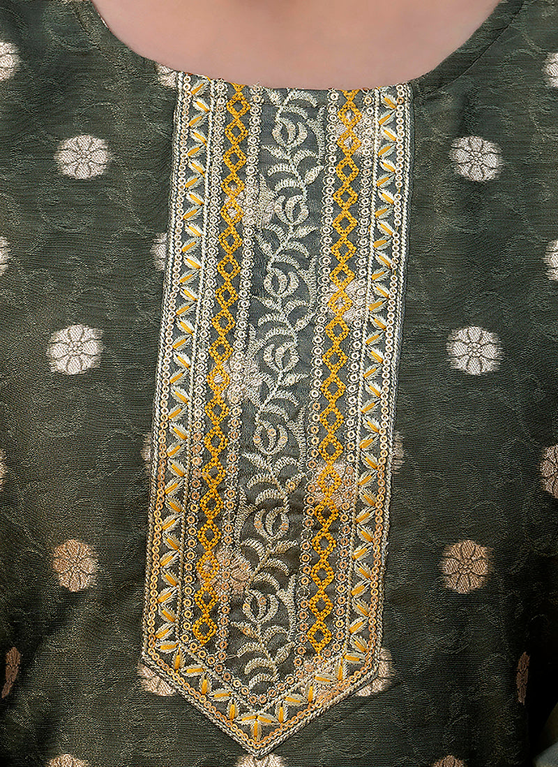 Silk Blend Mehendi Casual Wear Embroidery Work Readymade Kurti 381490