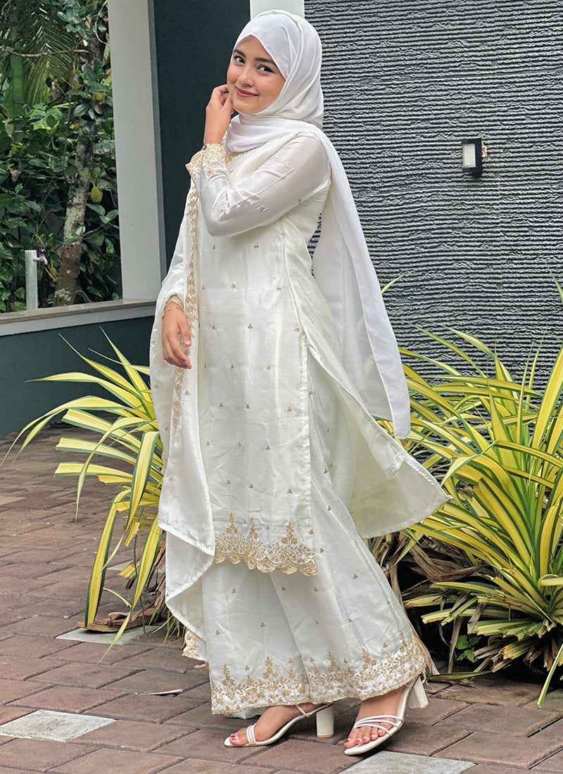 Chinon Silk White Eid Wear Embroidery Work Readymade Plazzo Suit 387196