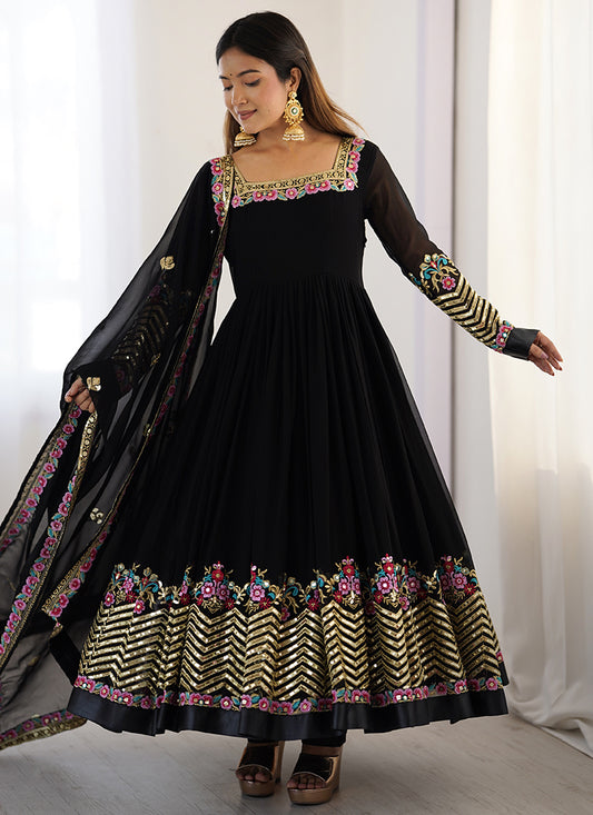 Georgette Black Wedding Wear Embroidery Work Readymade Anarkali Suit 386820