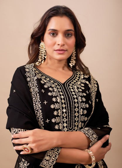 Faux Georgette Black Party Wear Zari Embroidery Work Readymade Salwar Suit 386047