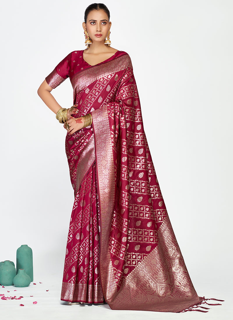 Timeless Banarasi Silk Saree Combo Set Crafted with Luxurious Zari Weaves