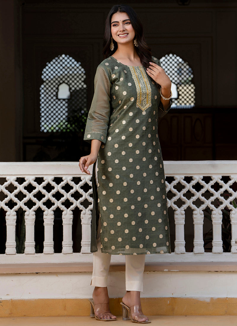 Silk Blend Mehendi Casual Wear Embroidery Work Readymade Kurti 381490