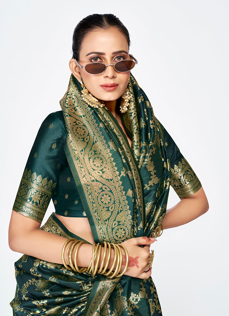 Regal Banarasi Silk Saree Combo Set with Signature Zari Craft