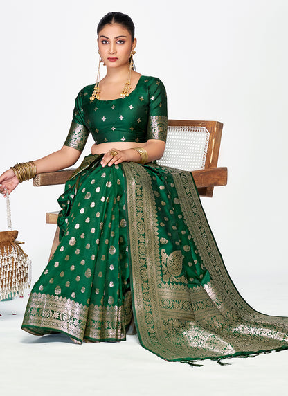 Royal Banarasi Silk Saree Combo Set with Elegant Zari Weaving Work