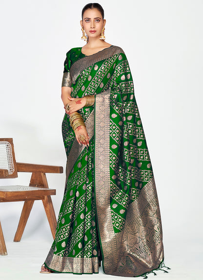 Signature Banarasi Silk Saree Combo Set with Premium Zari Detailing