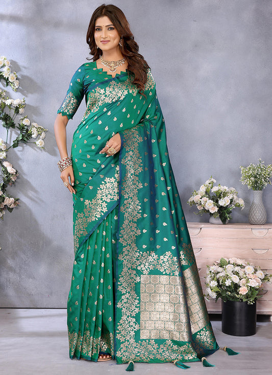 Banarasi Silk Emerald Green Saree with Zari Weaving Work for Wedding Wear 382933
