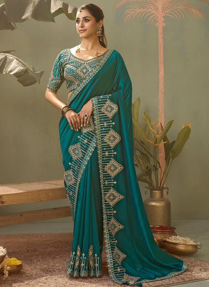Bemberg Silk Green Wedding Wear Heavy Work Wedding Saree 387273