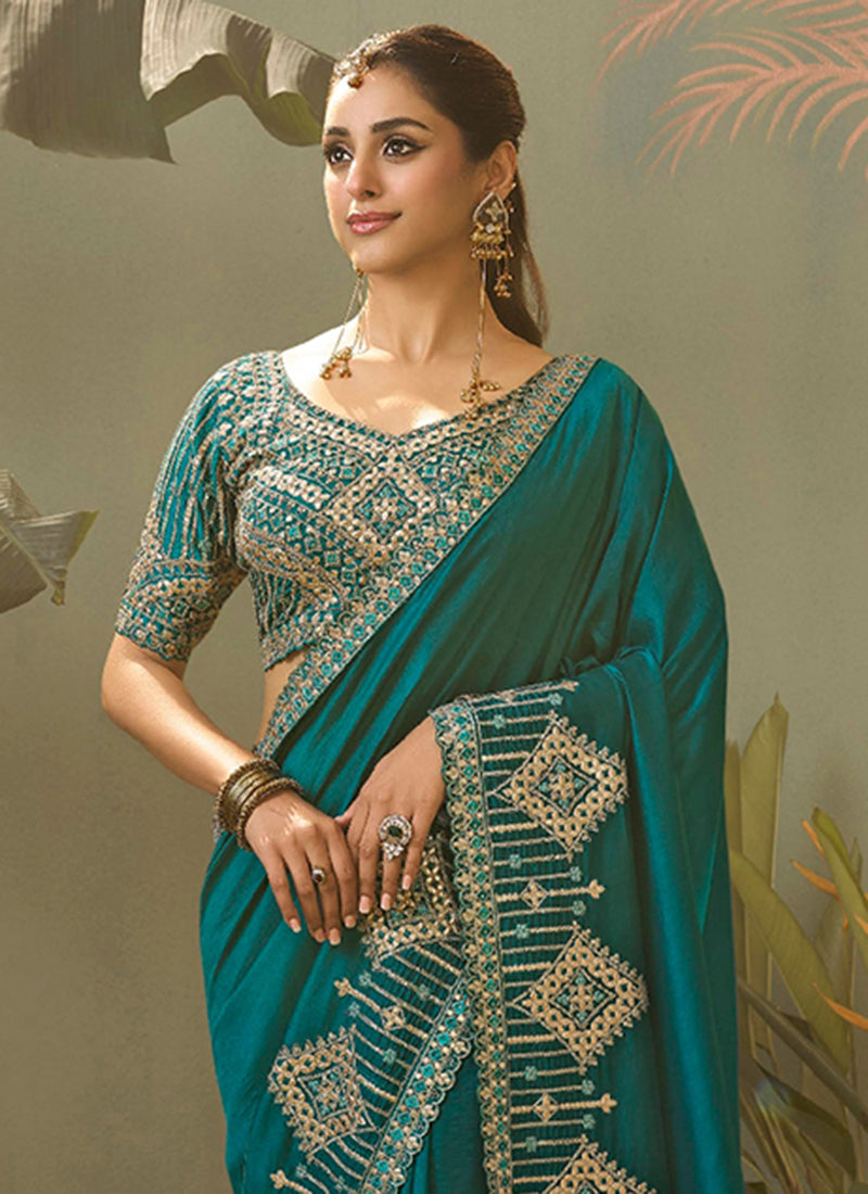 Bemberg Silk Green Wedding Wear Heavy Work Wedding Saree 387273