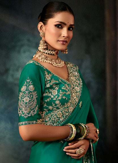 Pure Fancy Green Bridal Wear Heavy Work Bridal Saree 387351