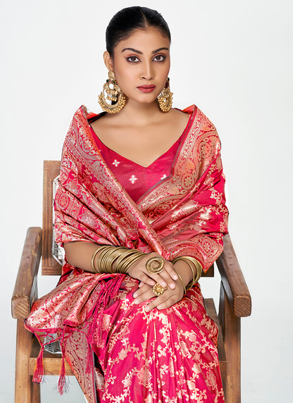 Deluxe Banarasi Silk Saree Combo Set Showcasing Fine Zari Artistry