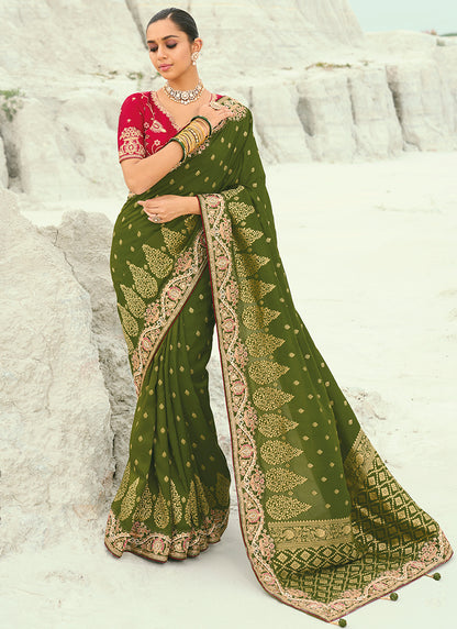 Dola Viscose Mehndi Wedding Wear Heavy Work Wedding Saree 386451