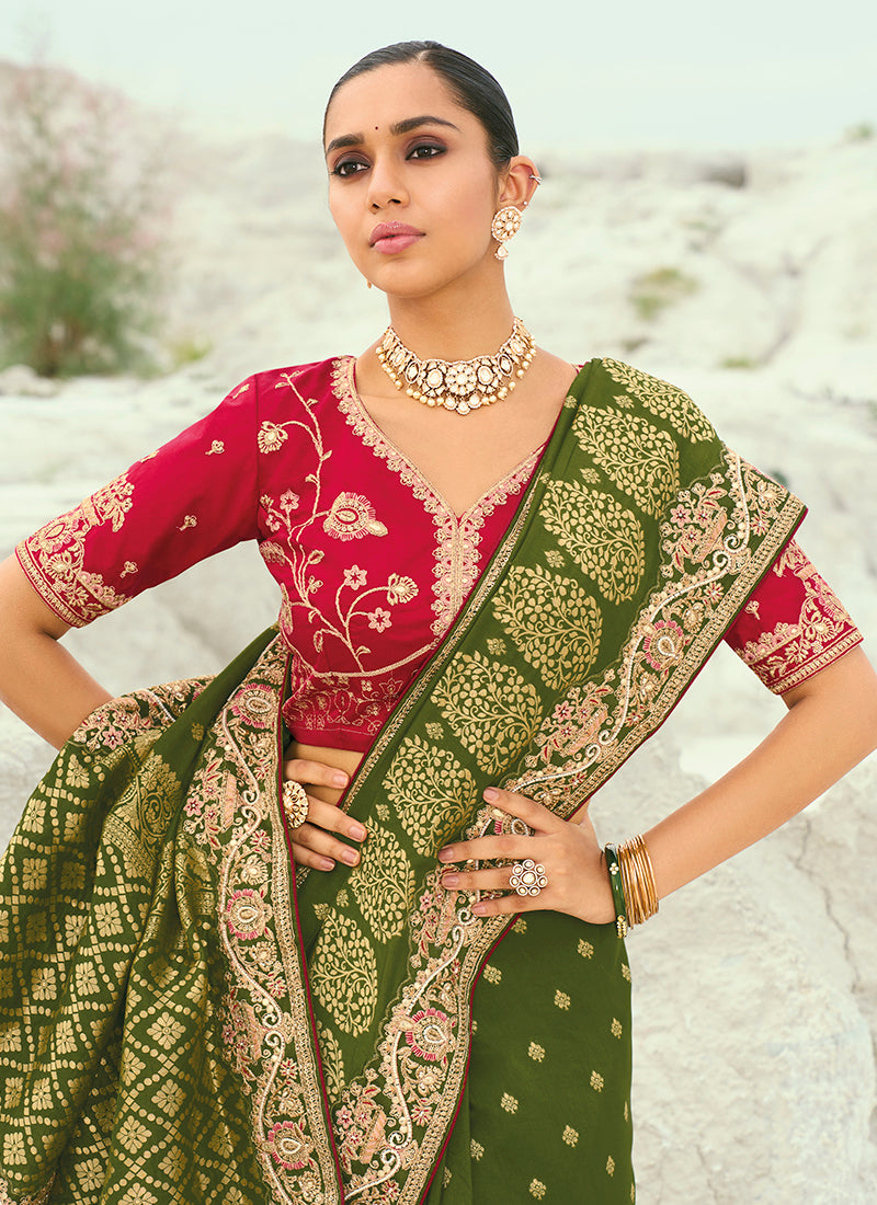 Dola Viscose Mehndi Wedding Wear Heavy Work Wedding Saree 386451