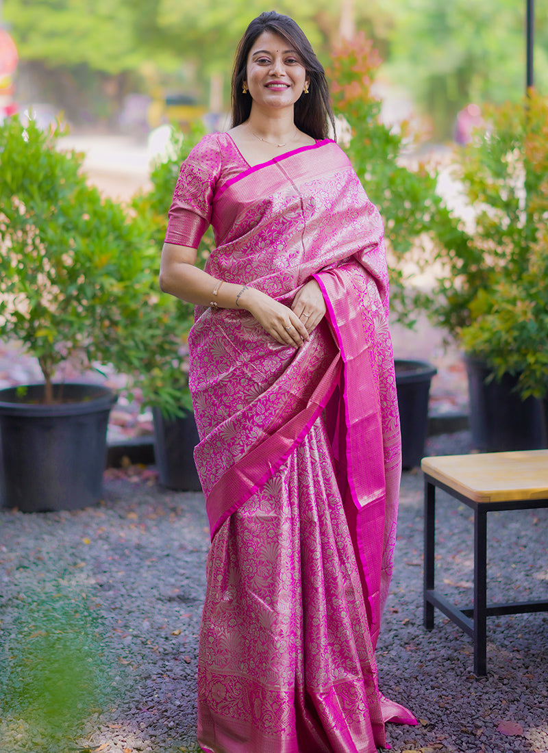 Kanchipuram Silk Pink Festive Wear Weaving Work Saree 386357