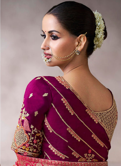 Pure Crepe Red Wedding Wear Heavy Work Wedding Saree 387283