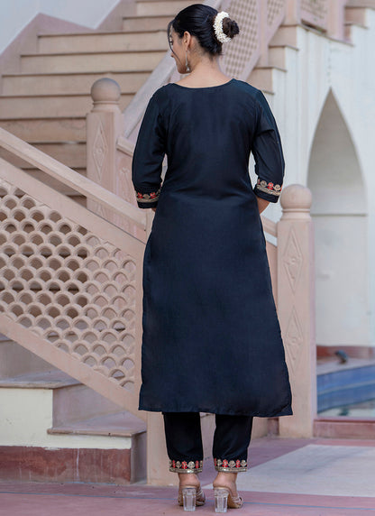 Silk Blend Black Casual Wear Embroidery Work Readymade Kurti Pant With Dupatta 384247