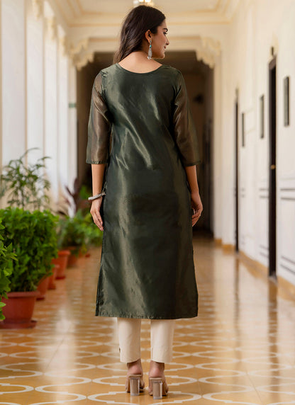 Shimmer Silk Bottle Green Casual Wear Embroidery Work Readymade Kurti 383389