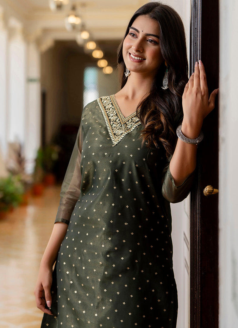 Shimmer Silk Bottle Green Casual Wear Embroidery Work Readymade Kurti 383389