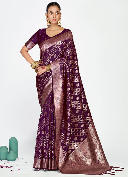 Banarasi Silk Wine Party Wear Zari Weaving Work Saree 387505